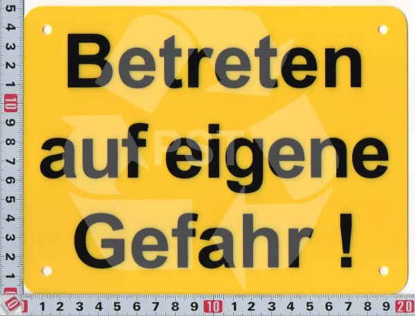 betreten_auf_eigene_gefahr-schild-20x15cm